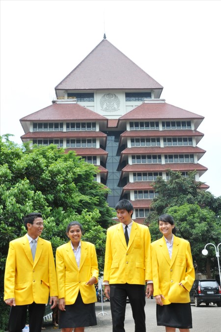 Les Privat Masuk UI